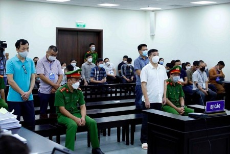 Cựu Đại tá Phùng Anh Lê bị tuyên án 7,5 năm tù