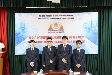 Cả 4 học sinh Việt Nam đều giành huy chương tại Olympic Tin học quốc tế