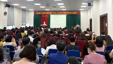 Công tác tuyên truyền, phổ biến chính sách, pháp luật trong các nhà trường được đẩy mạnh