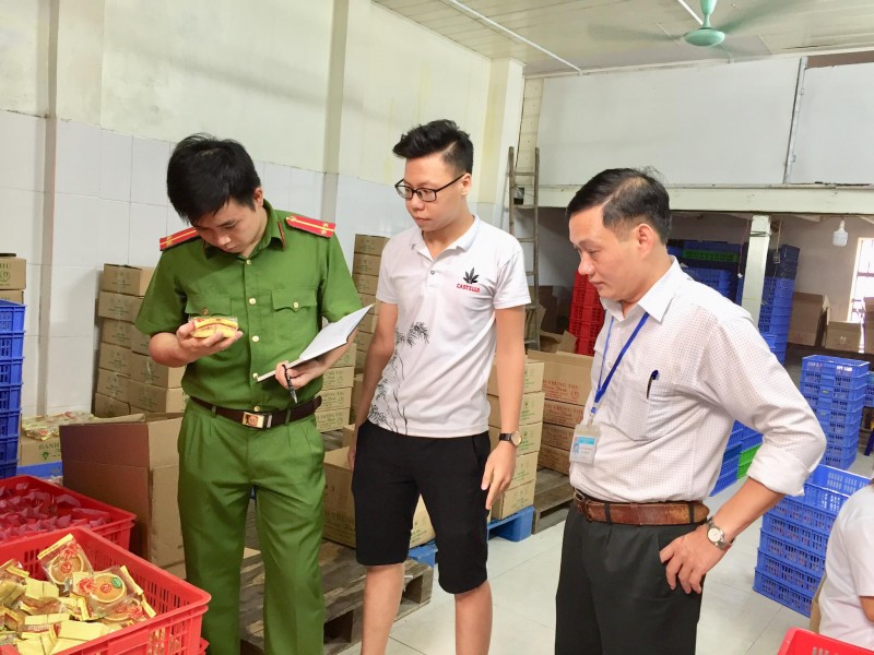 Huyện Thường Tín tăng cường đảm bảo an toàn thực phẩm Tết Trung thu