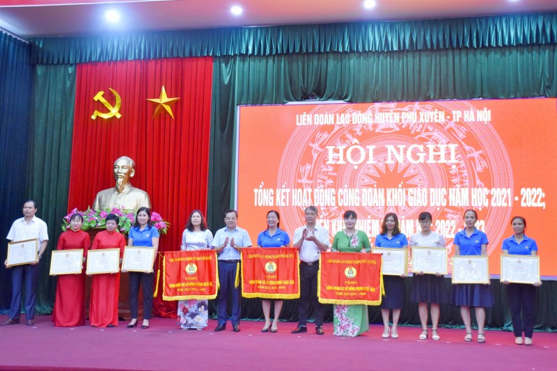 LĐLĐ huyện Phú Xuyên nâng cao đời sống tinh thần cho đoàn viên