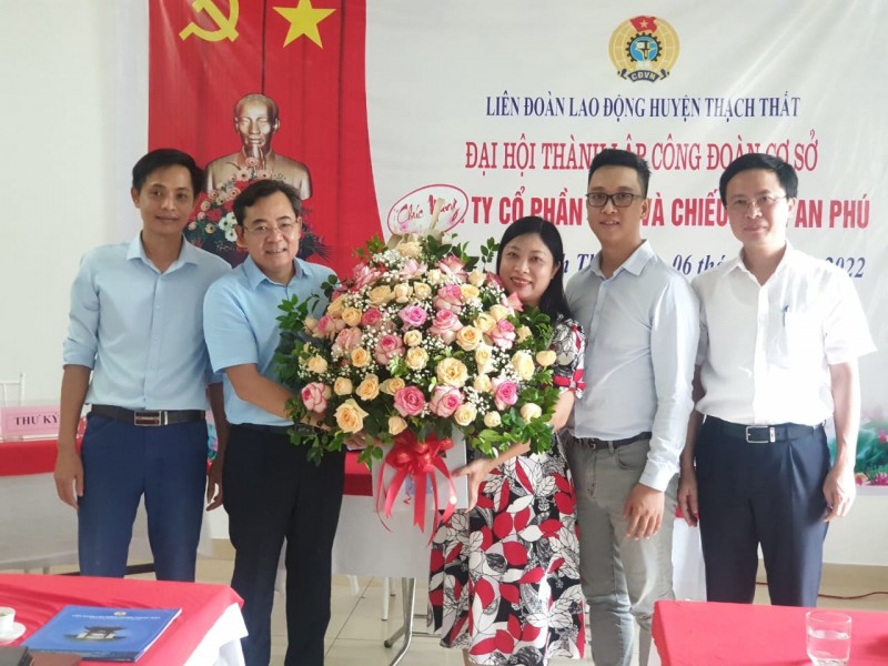 LĐLĐ huyện Thạch Thất đẩy mạnh phát triển Công đoàn cơ sở doanh nghiệp ngoài nhà nước