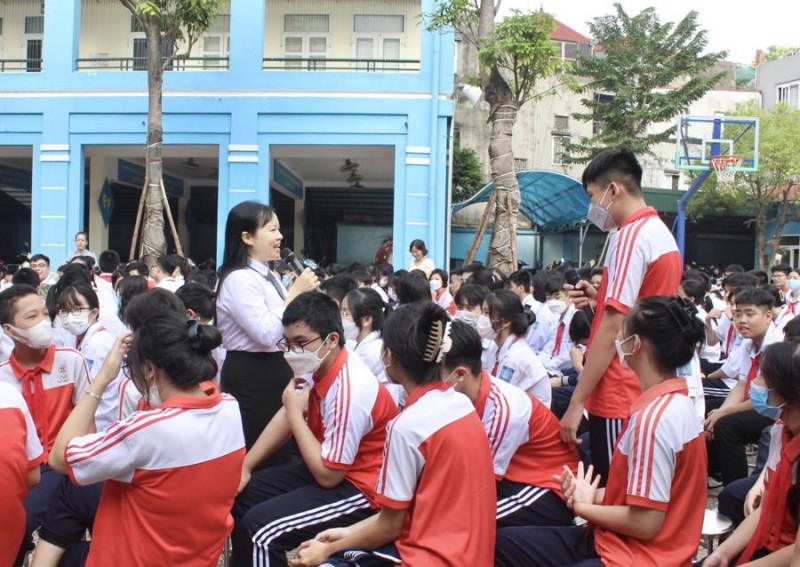 Hà Nội: Phấn đấu hàng năm có 100% học sinh, sinh viên được phổ biến chính sách, pháp luật