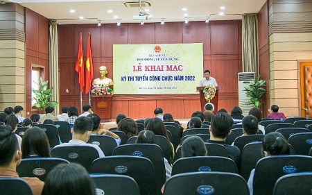 183 thí sinh cạnh tranh 16 chỉ tiêu tuyển dụng công chức Bộ Nội vụ năm 2022