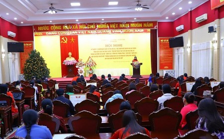 LĐLĐ huyện Thạch Thất nâng cao nhận thức về tín ngưỡng, tôn giáo cho người lao động