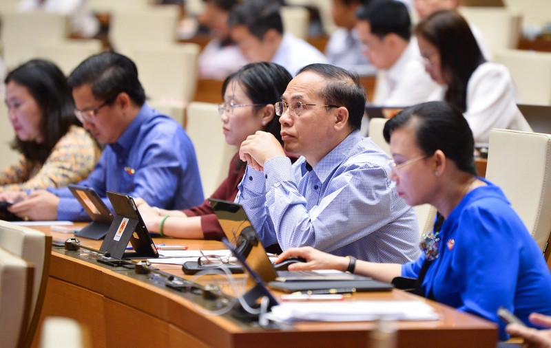 Bộ trưởng Nguyễn Kim Sơn: Cần tăng lương, tăng phụ cấp cho giáo viên