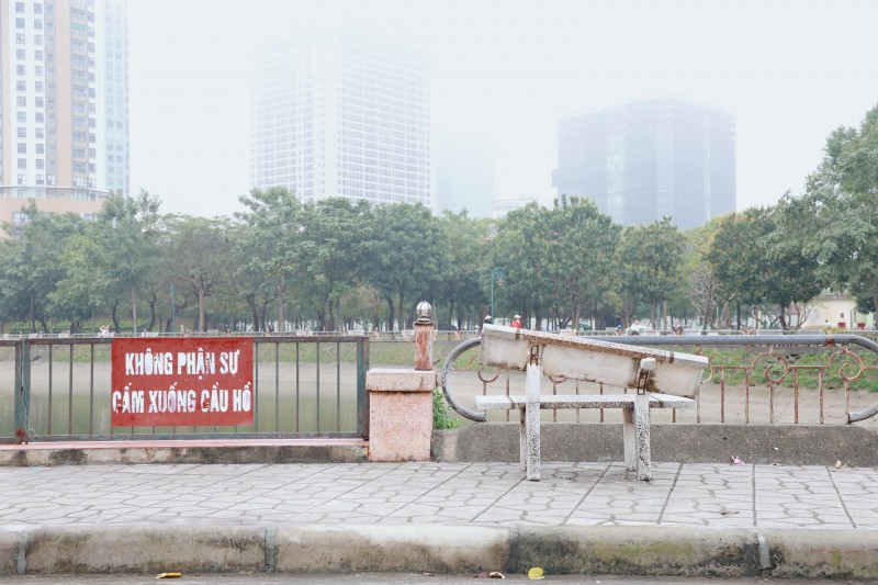 Cận cảnh Công viên Cầu Giấy khi tháo rào sắt phục vụ người dân Cận cảnh Công viên Cầu Giấy khi tháo rào sắt phục vụ người dân