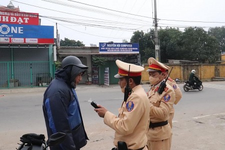 Tăng cường kiểm tra, xử lý vi phạm trật tự an toàn giao thông