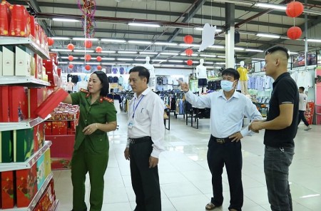 Nâng cao nhận thức, trách nhiệm về bảo đảm an toàn thực phẩm