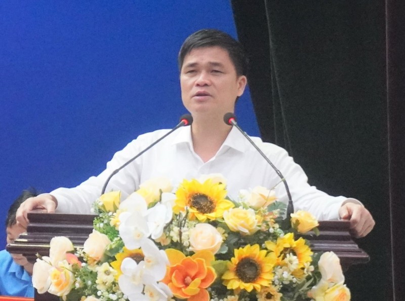 Công nhân Thanh Hoá gửi tâm tư, nguyện vọng đến Đoàn đại biểu Quốc hội tỉnh