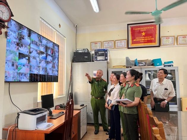 Hoàn thành lắp đặt hệ thống camera an ninh trên địa bàn toàn huyện Thạch Thất