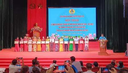 Ấn tượng gia đình công nhân, viên chức, lao động tiêu biểu huyện Thanh Trì