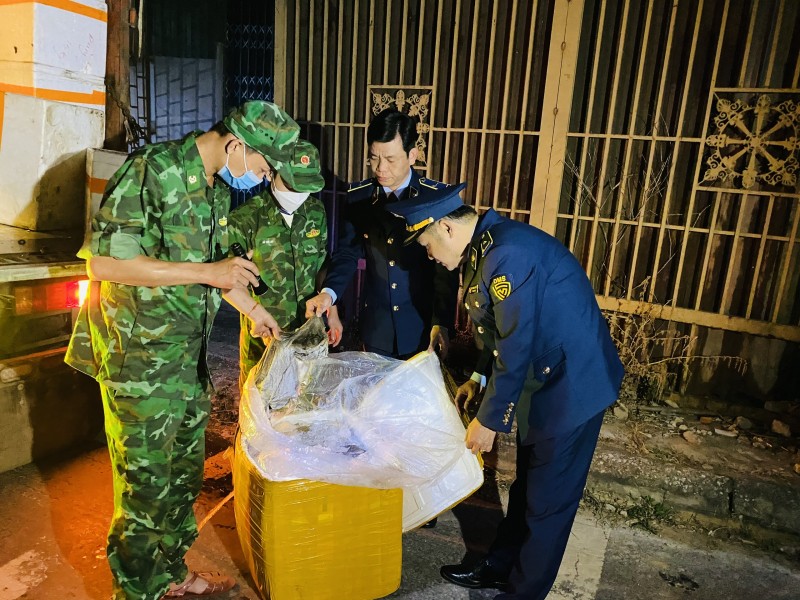 Ngăn chặn, xử lý nghiêm các trường hợp buôn bán, vận chuyển trái phép lợn vào Việt Nam