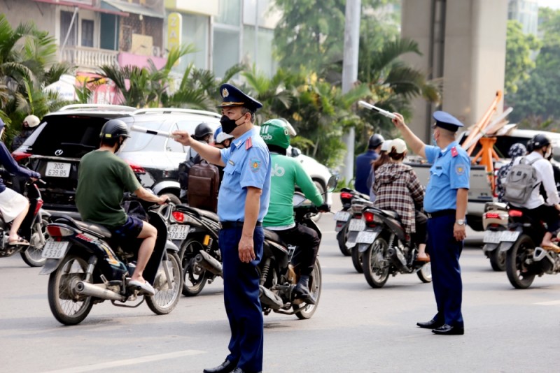 Tăng cường phối hợp điều tiết giao thông Thủ đô