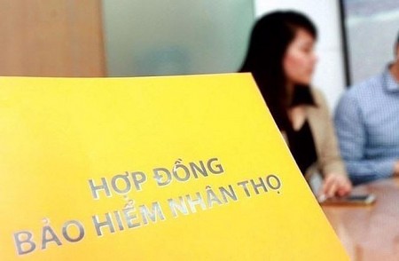 Phạt đến 100 triệu đồng với hành vi tư vấn “mập mờ” khi bán bảo hiểm