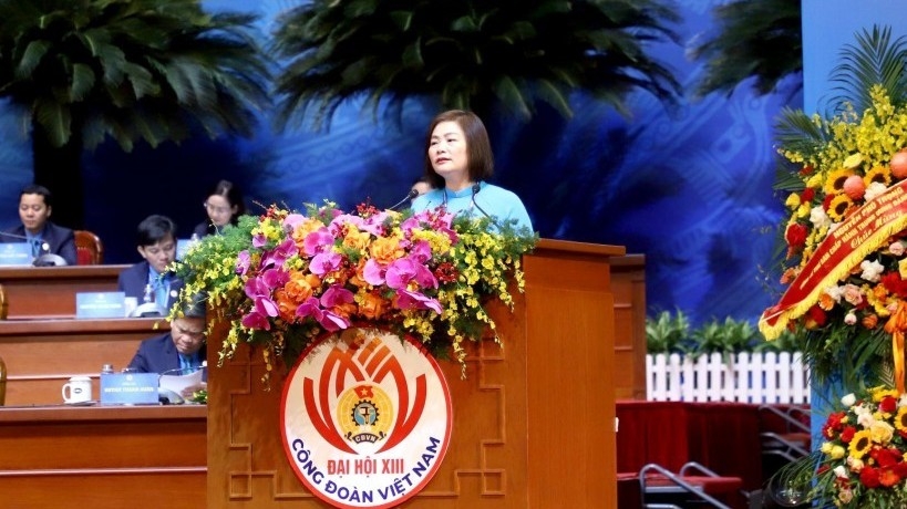 Công đoàn Dệt May Việt Nam thiết thực chăm lo, bảo vệ lao động nữ