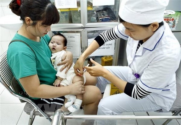 Vắc xin thuộc chương trình tiêm chủng mở rộng tiếp tục miễn phí