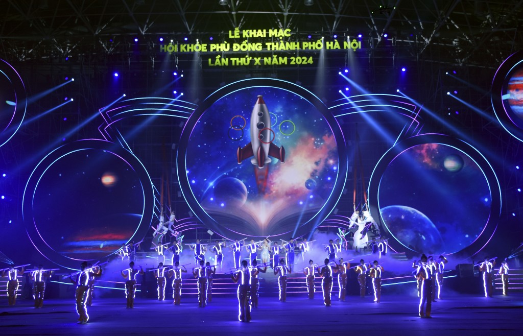 Những hình ảnh ấn tượng tại Lễ khai mạc Hội khỏe Phù Đổng thành phố Hà Nội lần thứ X Những hình ảnh ấn tượng tại Lễ khai mạc Hội khỏe Phù Đổng thành phố Hà Nội lần thứ X