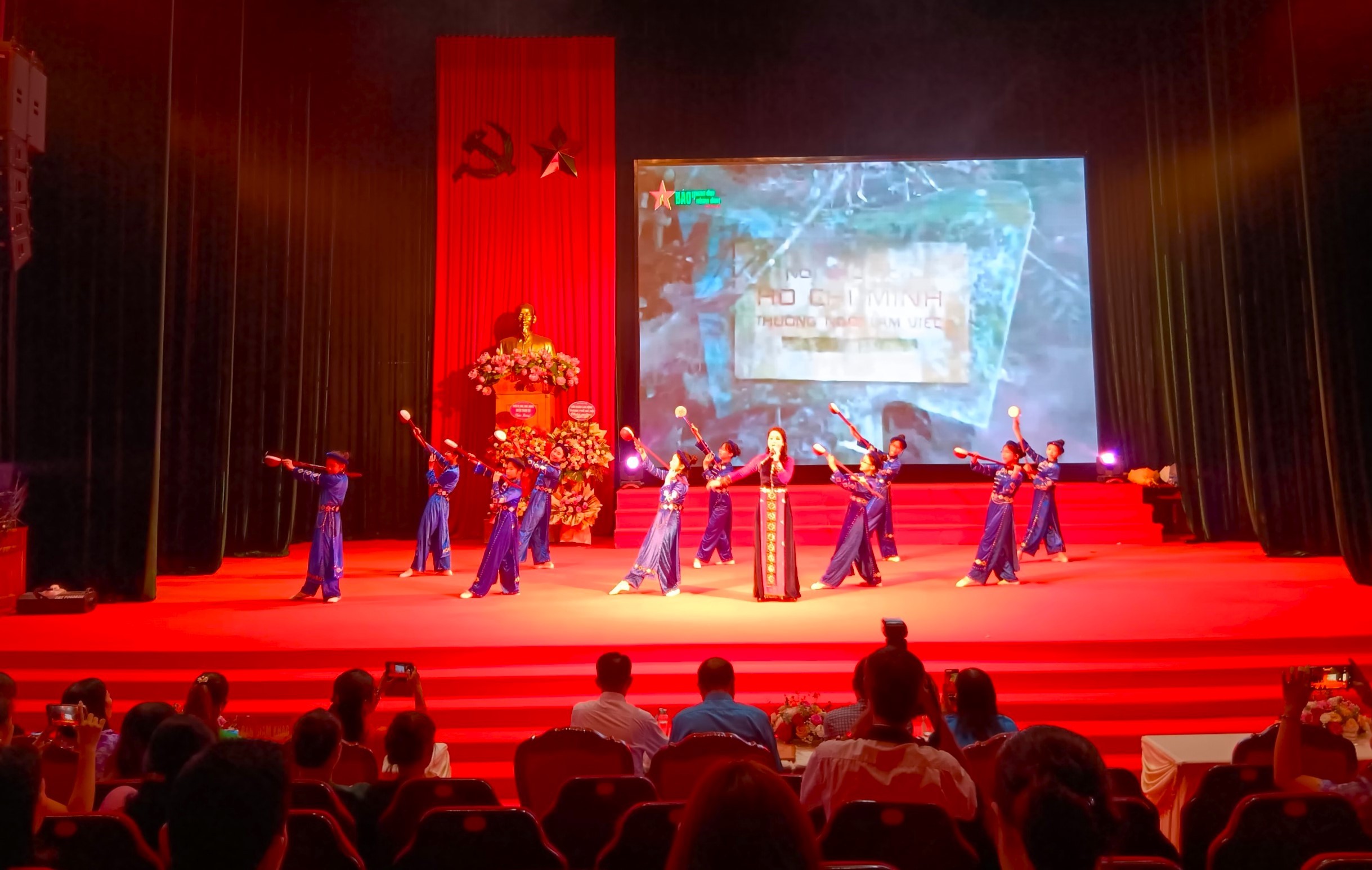 Sôi nổi Hội thi Tiếng hát Công đoàn huyện Thanh Trì năm 2024