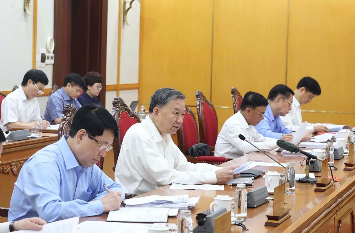 Tổng Bí thư Tô Lâm chủ trì cuộc họp cho ý kiến về tiến độ sắp xếp tổ chức bộ máy