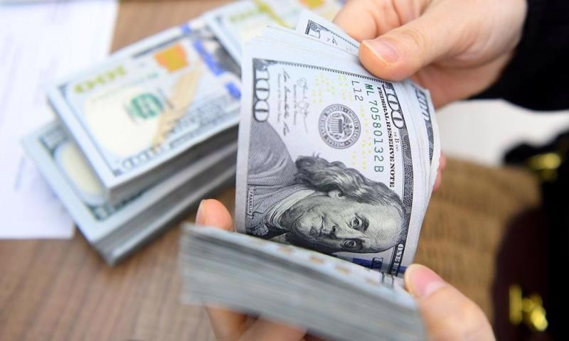 Giá vàng, cà phê “lao dốc”, giá USD tiếp đà tăng