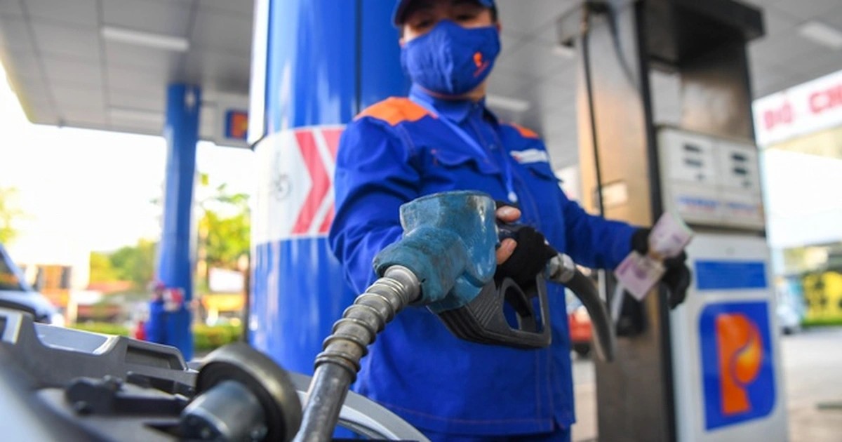 Giá xăng có thể tăng 225 - 374 đồng/lít tại kỳ điều hành ngày 15/5