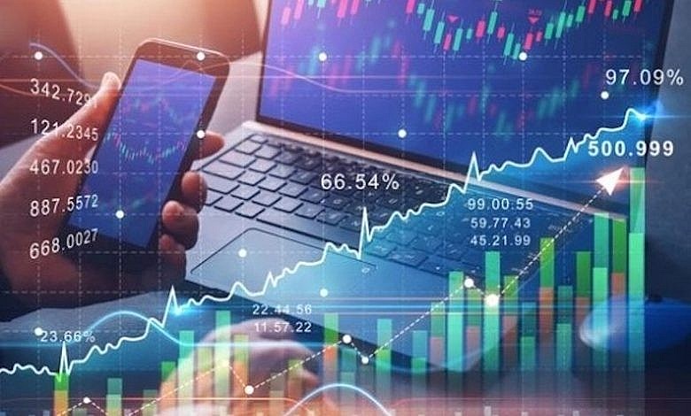 Chứng khoán điều chỉnh sau 4 phiên tăng, VN-Index vẫn giữ mốc 1.300 điểm