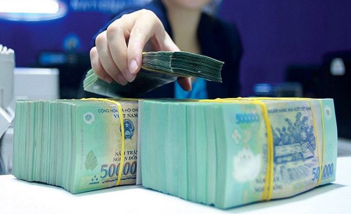 Lãi suất tiết kiệm ngày 16/5: Nhiều ngân hàng áp dụng mức lãi suất cao kèm điều kiện đặc biệt