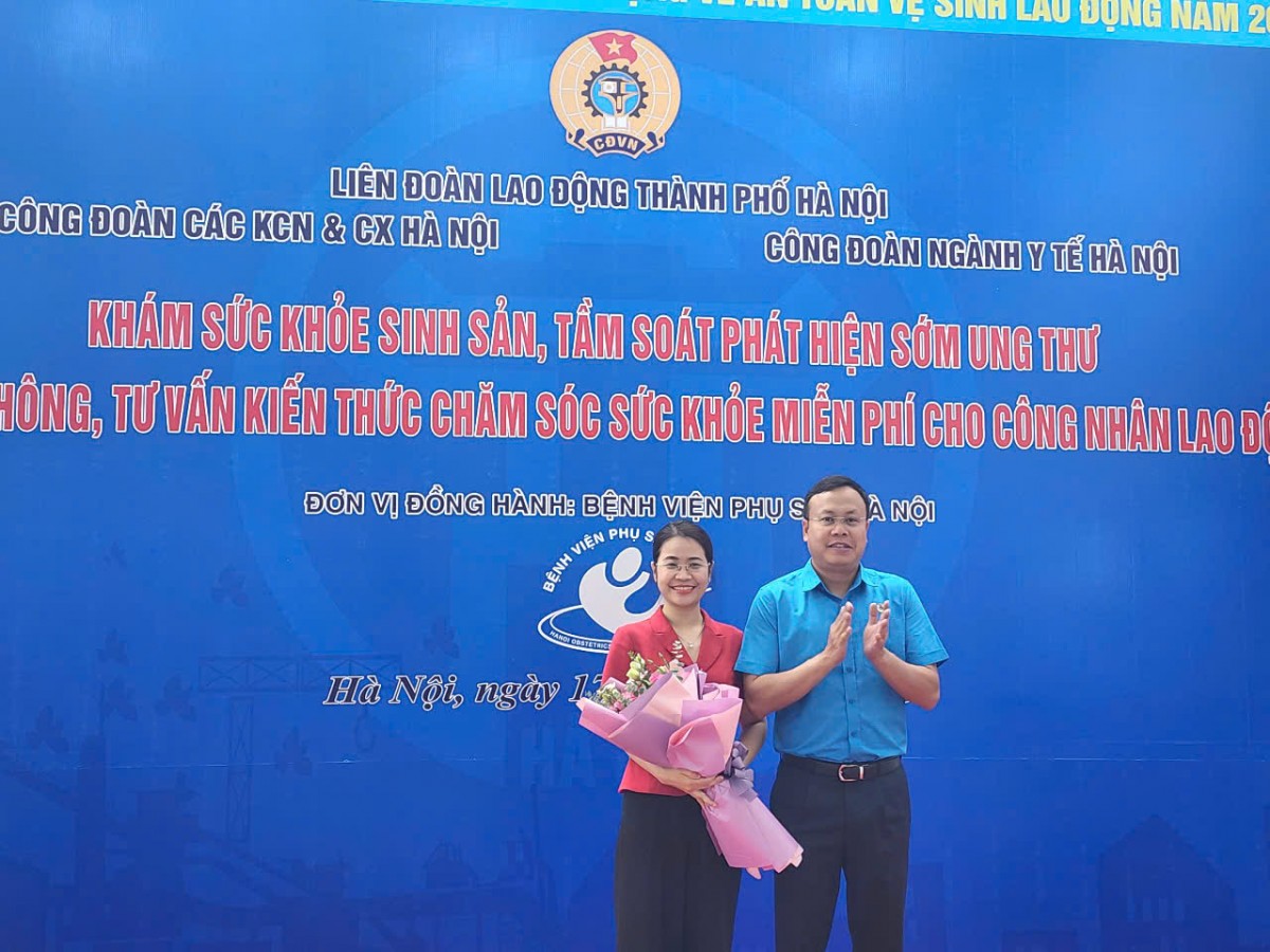 600 nữ công nhân lao động được tư vấn kiến thức, khám sức khỏe miễn phí