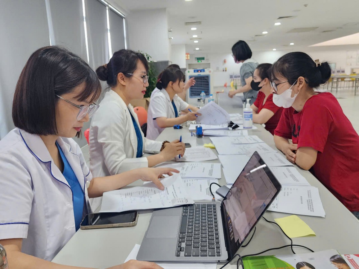 600 nữ công nhân lao động được tư vấn kiến thức, khám sức khỏe miễn phí