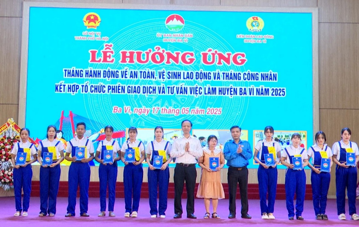 Chung tay vì môi trường làm việc an toàn, nâng cao đời sống người lao động