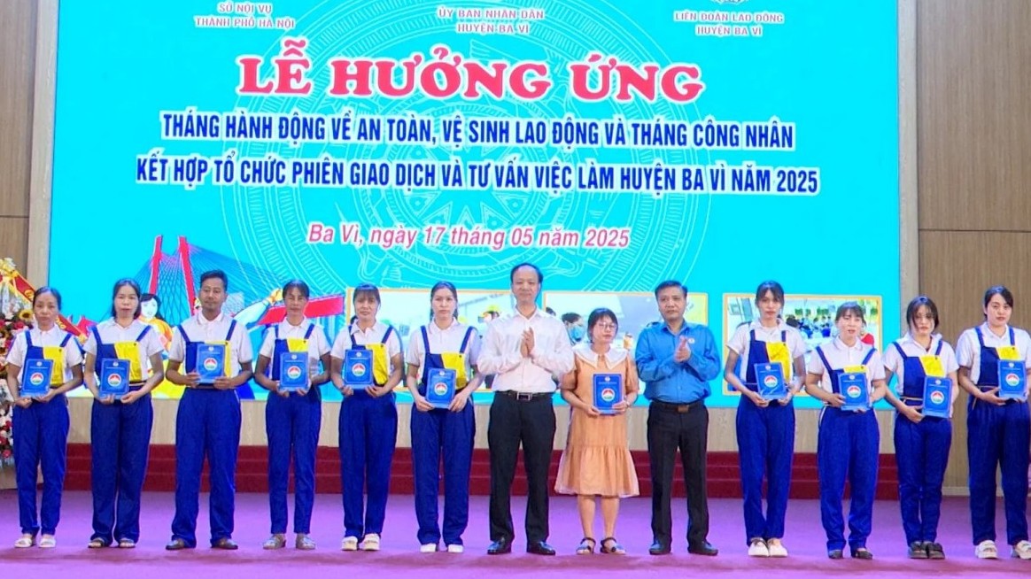 Chung tay vì môi trường làm việc an toàn, nâng cao đời sống người lao động