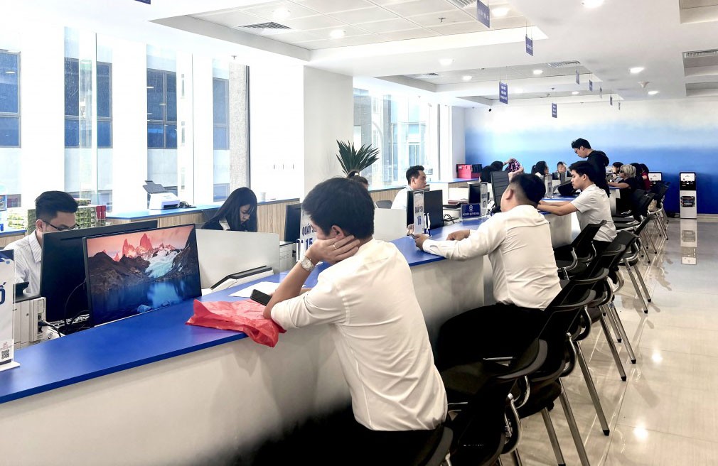 Hà Nội “chốt” đối tượng được giải quyết chính sách nghỉ việc sớm khi sắp xếp bộ máy