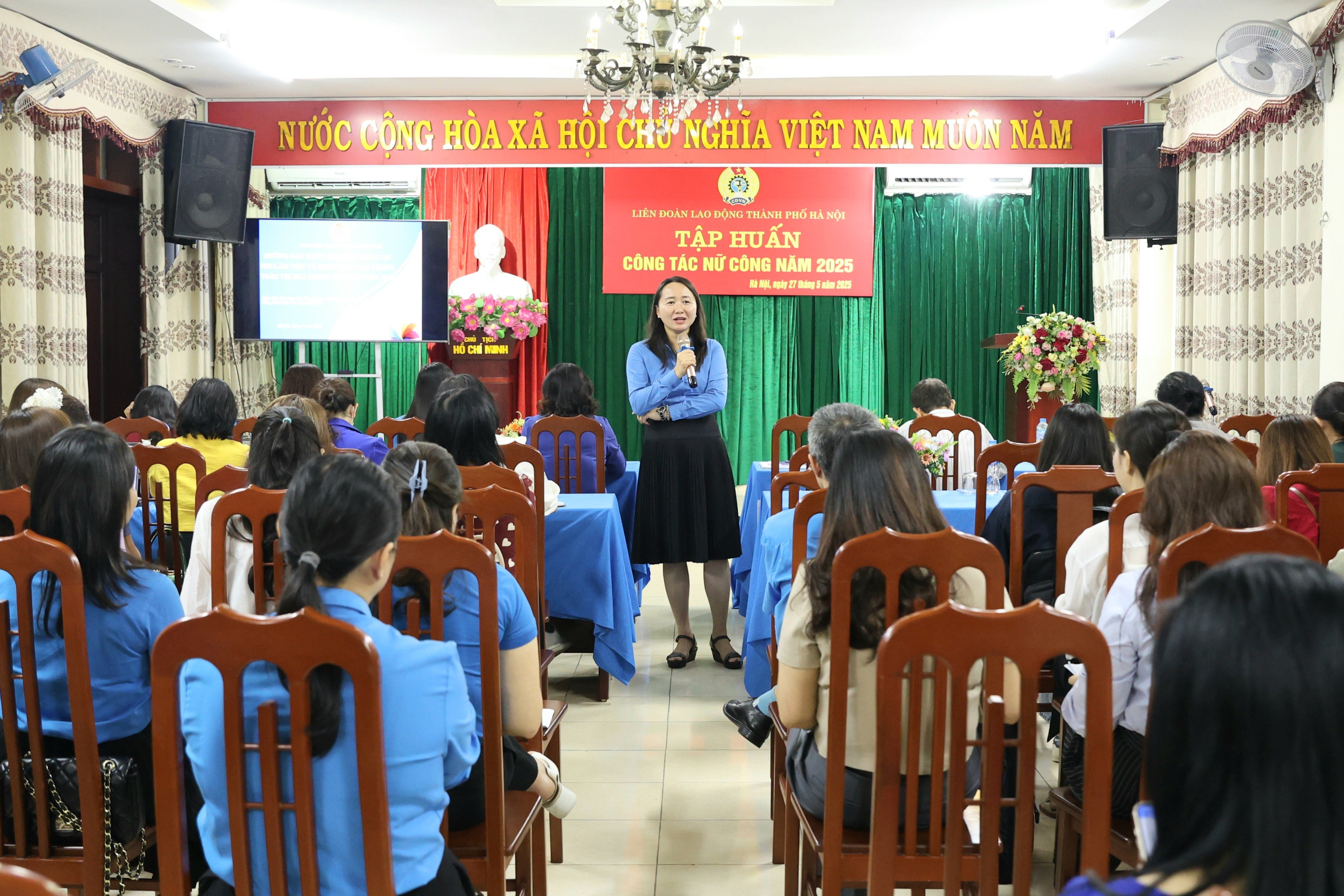 Nâng cao kỹ năng hoạt động cho cán bộ nữ công Công đoàn