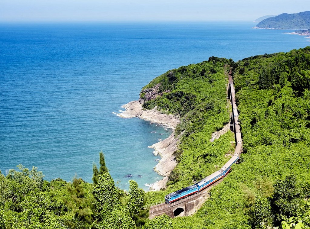 Chính phủ đề xuất loạt cơ chế, khuyến khích tư nhân tham gia đầu tư đường sắt