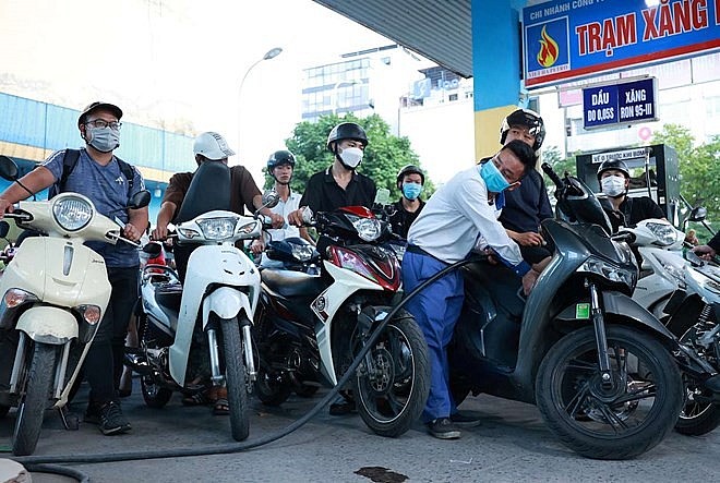 Giá xăng tăng, giá dầu giảm từ 15h00 chiều nay (29/5)