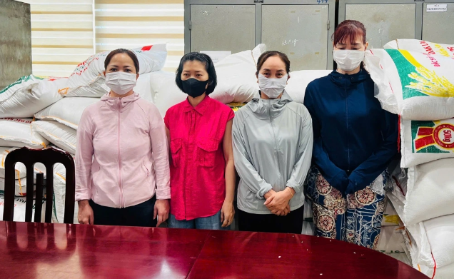 Làm giả hơn 23 tấn gạo, hai chủ cửa hàng gạo ở Hà Nội bị khởi tố