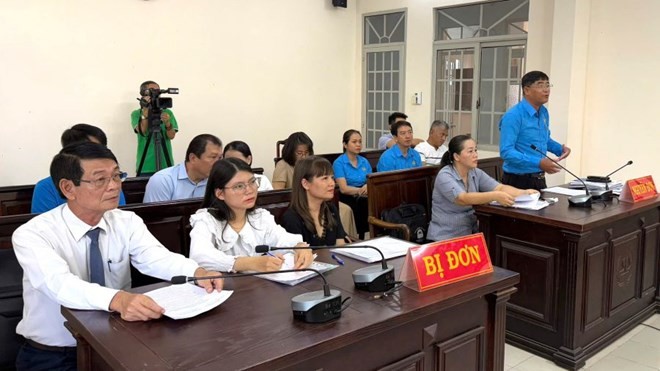 Người lao động bị xâm phạm quyền lợi được Công đoàn bảo vệ thành công