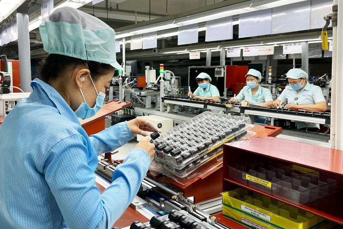 5 tháng đầu năm 2025, có gần 66.800 doanh nghiệp đăng ký thành lập mới