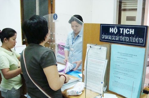 Thẩm quyền của chính quyền địa phương 2 cấp trong lĩnh vực quản lý nhà nước