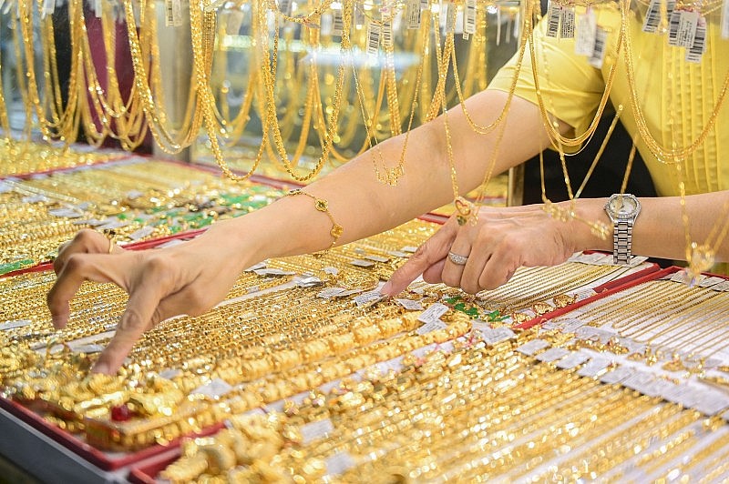 Đề xuất giao dịch mua bán vàng từ 20 triệu đồng trở lên phải thực hiện qua chuyển khoản
