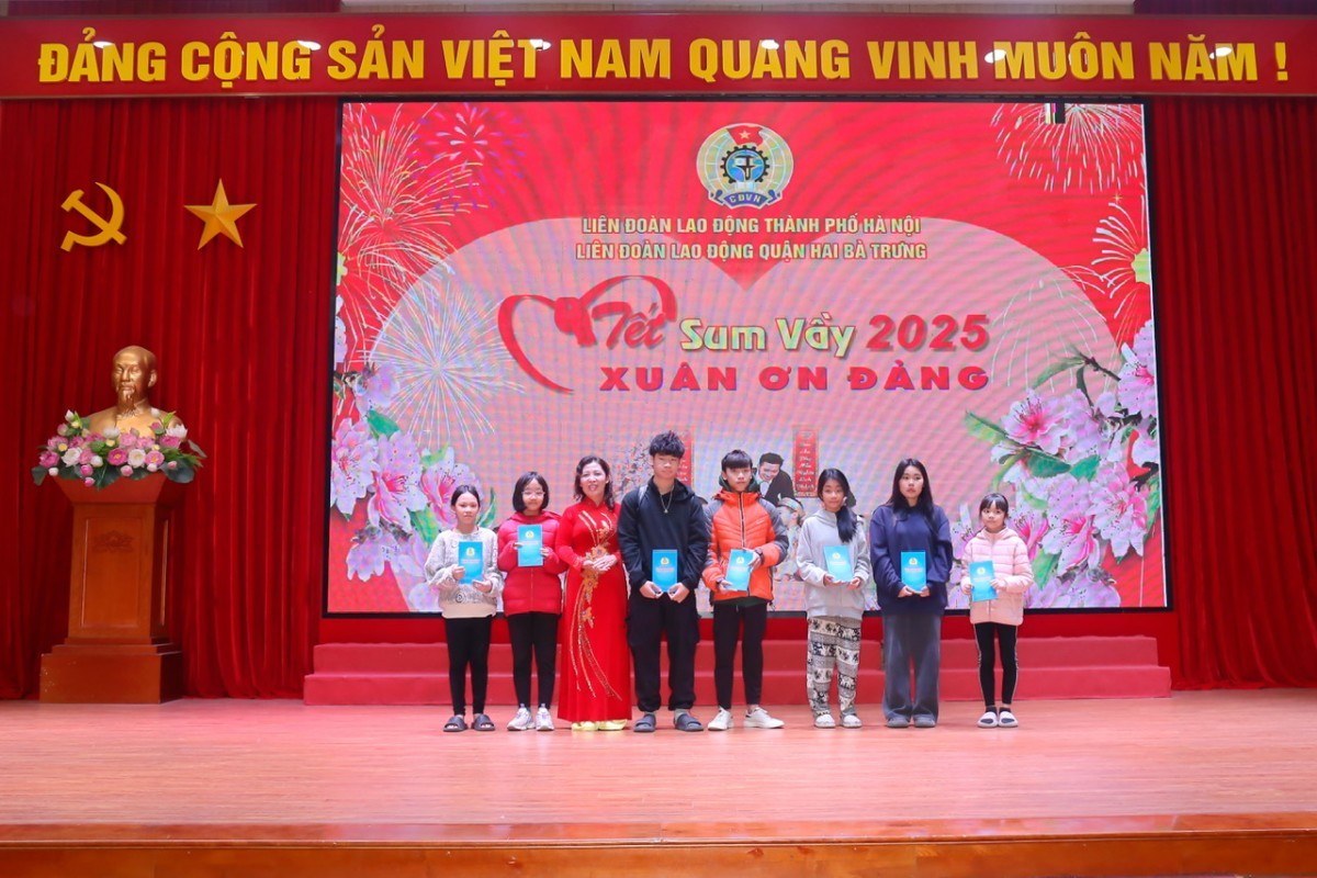 Sửa đổi Hiến pháp: Khẳng định vị trí, vai trò không thể thay thế của Công đoàn Việt Nam