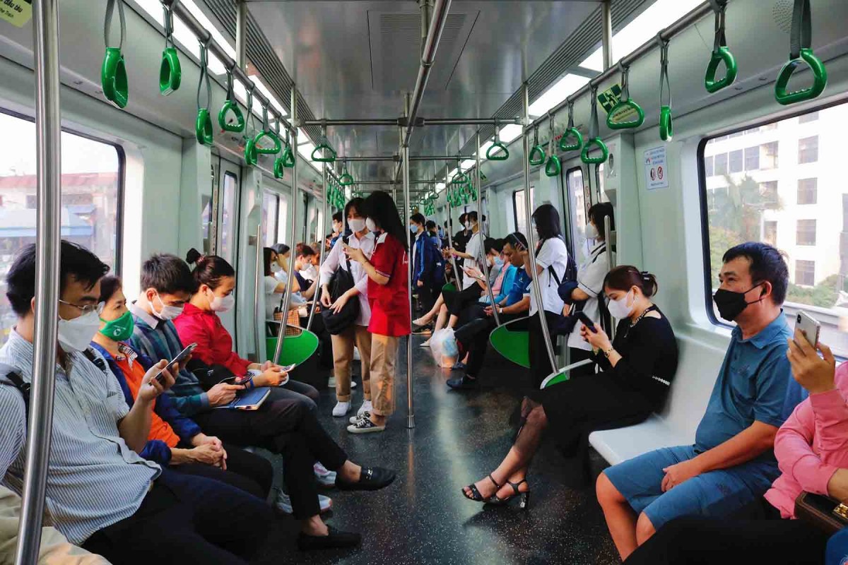 5 tháng đầu năm, gần 10 triệu lượt hành khách đã sử dụng 2 tuyến metro tại Hà Nội