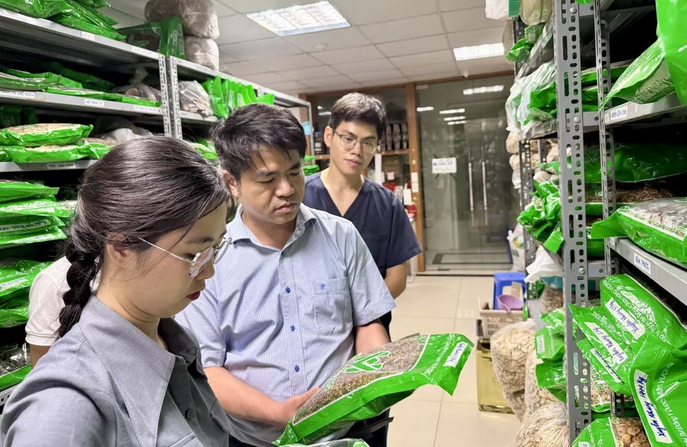 Cục Quản lý Dược công bố kết quả kiểm tra tháng cao điểm chống hàng giả