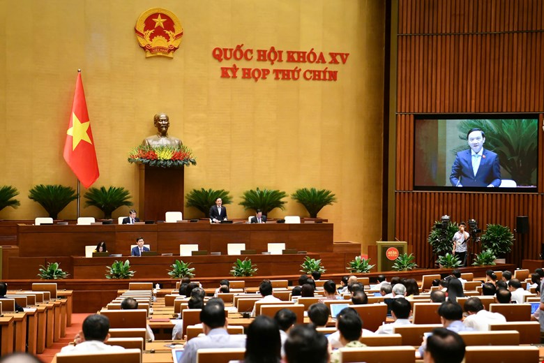 Chính thức thông qua các quy định mới về tuyển dụng, vị trí việc làm, thu nhập của cán bộ, công chức