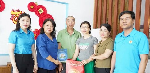 Tăng cường công tác đại diện, chăm lo toàn diện cho người lao động