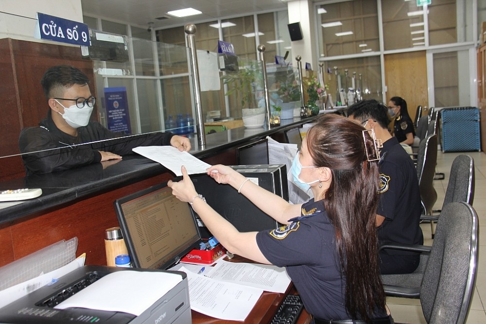 Ngày 1/7: Hải quan thông quan hơn 2,2 tỷ USD hàng hóa