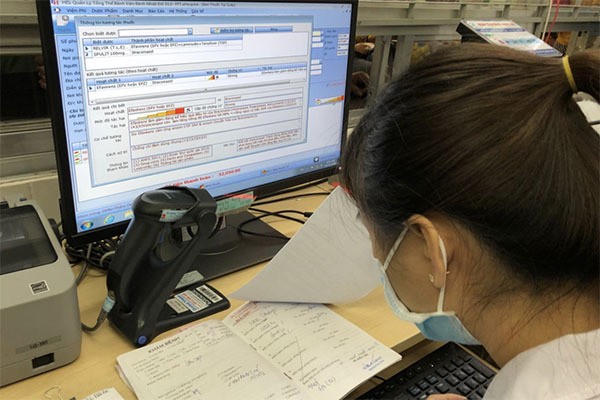 Từ 1/10, bắt buộc kê đơn thuốc điện tử tại tất cả bệnh viện