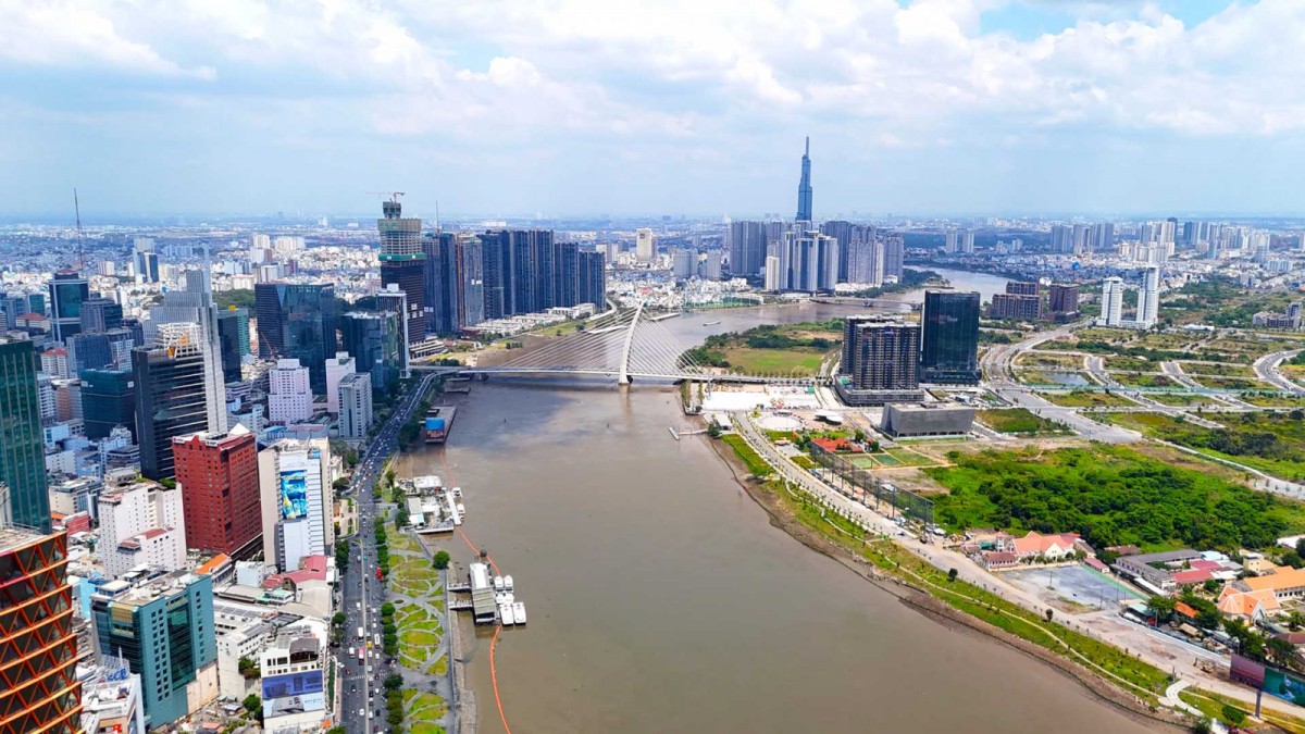 Trong 6 tháng năm 2025: TP. Hồ Chí Minh thu ngân sách hơn 65.000 tỷ đồng từ đất