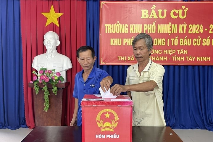 Hướng dẫn bầu trưởng thôn, tổ trưởng sau sáp nhập